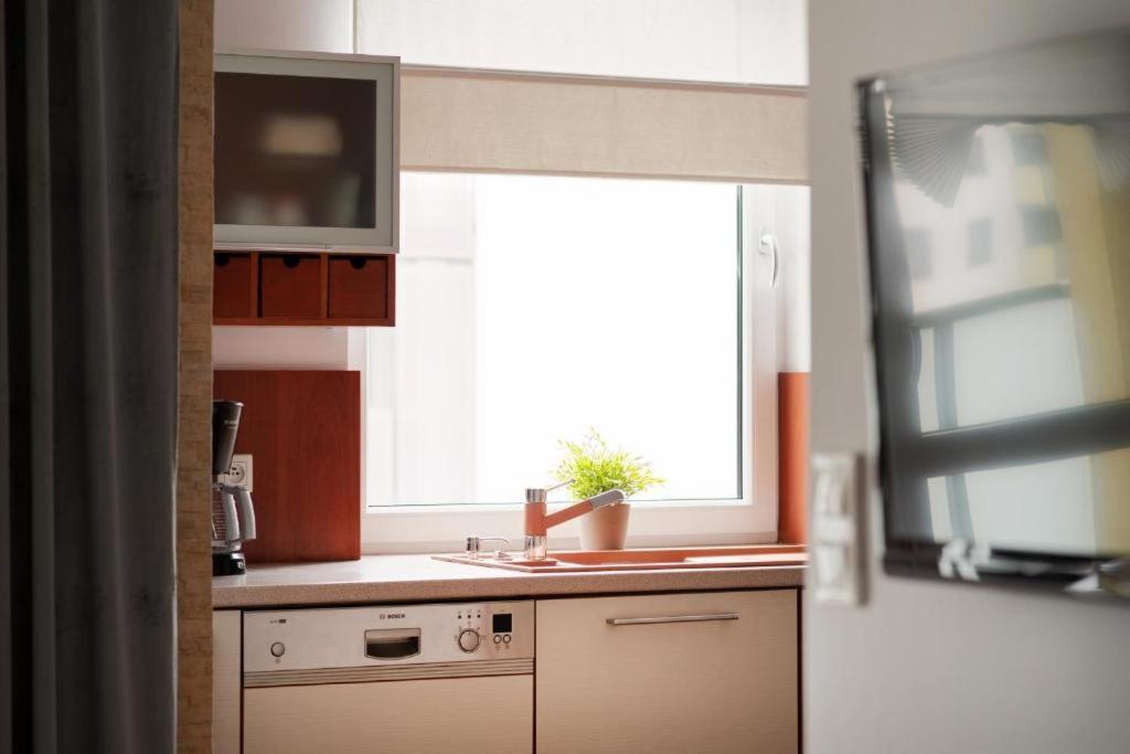 Homini Parking By Impero Apartament